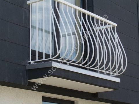 Заполнение балкона натуральным камнем для долговечной и атмосферостойкой поверхности - изображение проекта 061