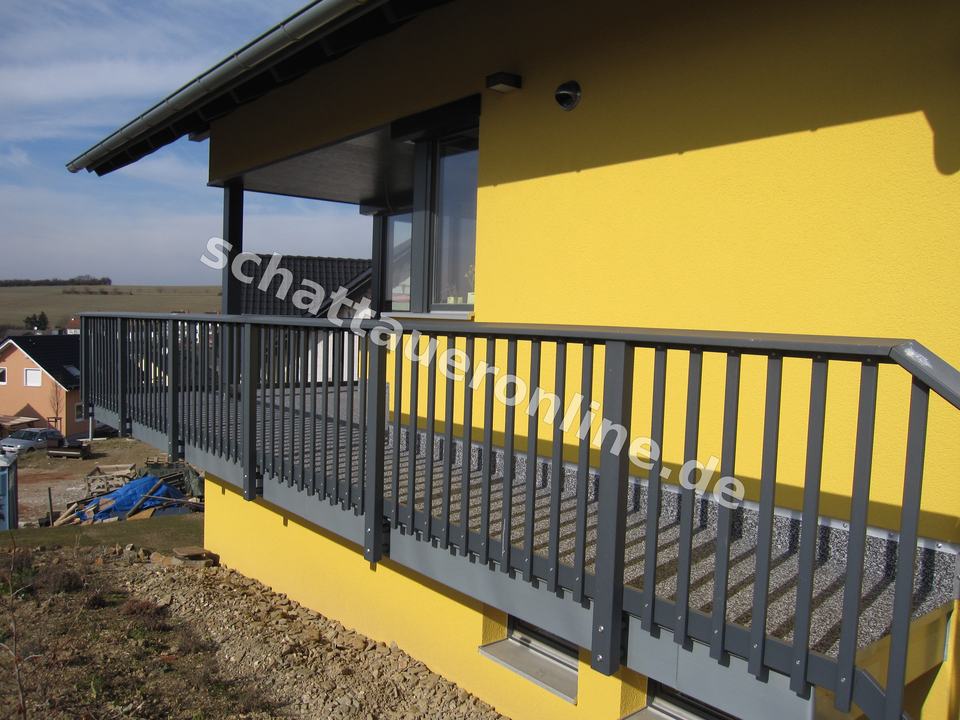 Ремонт балкона в Нойвиде с новым уплотнителем и противоскользящим покрытием - изображение проекта 070