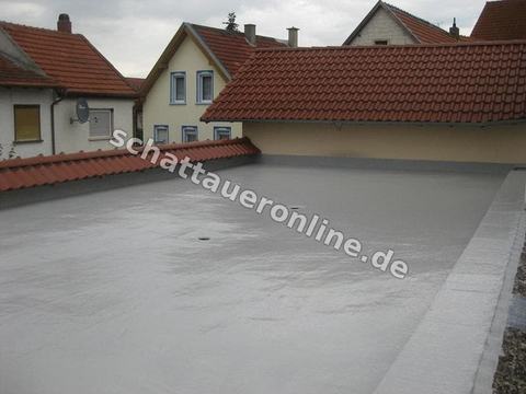 Sealing of flat roof surfaces and edge connections in the renovation project - project image 003